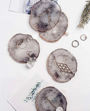 Načíst obrázek do prohlížeče Galerie, Tácek na make-up, šperky, pleťové masky, svíčky...