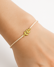 Načíst obrázek do prohlížeče Galerie, POZLACENÝ NÁRAMEK-list