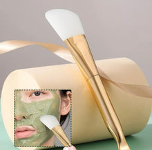 Načíst obrázek do prohlížeče Galerie, Silikonový aplikátor pleťové masky se špachtličkou
