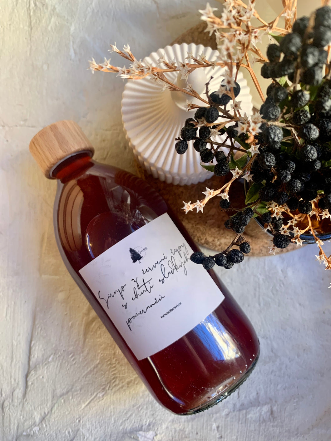 SIRUP Z ČERVENÉ ŘEPY S PŘÍCHUTÍ SLADKÝCH POMERANČŮ